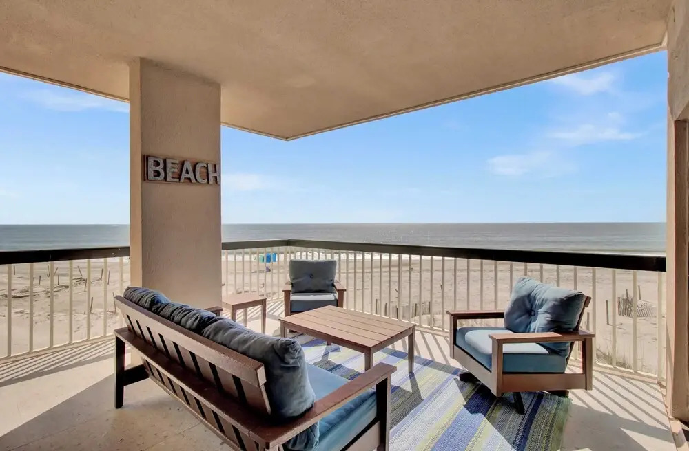 1101 Ocean Club by Avantstay Amazing Ocean Views Close To Beach!