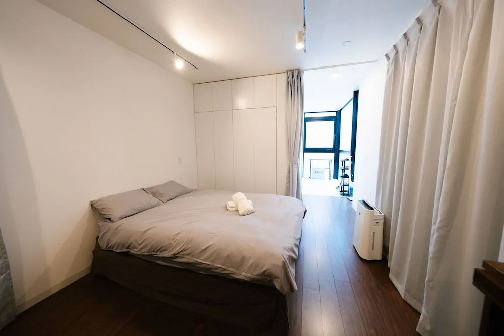 FL Residence Shinjuku Kawadacho