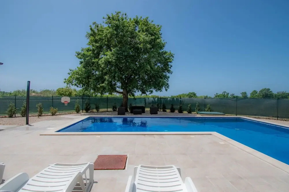 Family apartments in Šušnjići