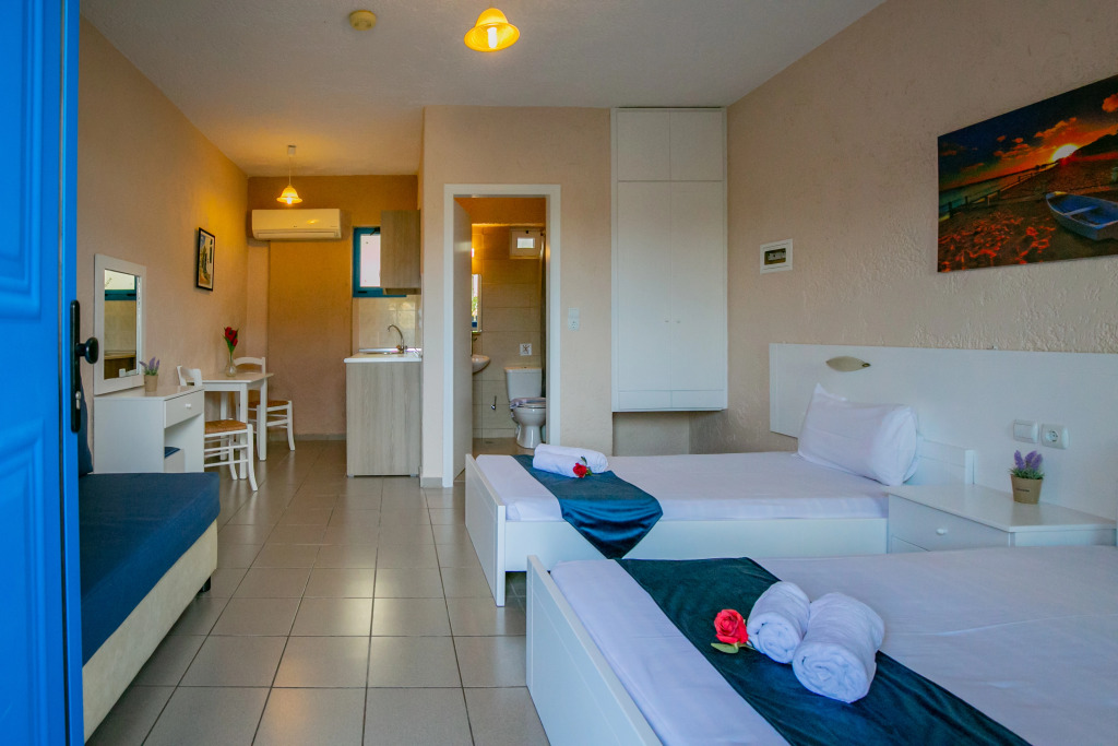 Mareva Hotel Apartments