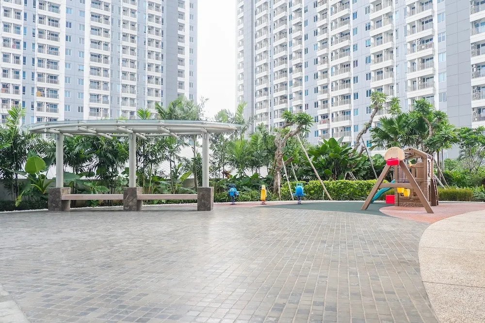 Gorgeous Studio Apartment at Supermall Mansion la Riz
