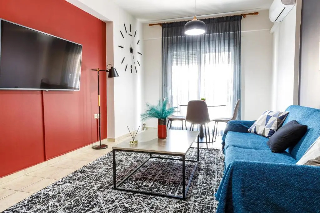 Blaze Studios & Apartments