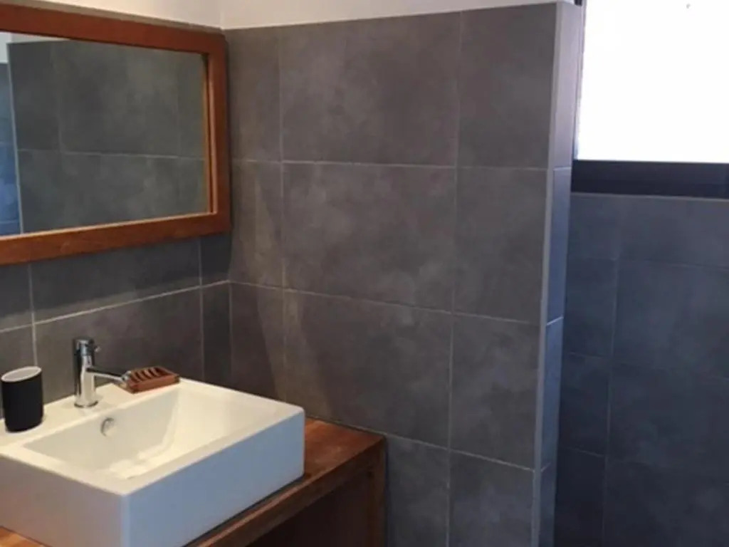 Villa 8 pers proche lac marin, WiFi, animaux permis, parking - FR-1-379-83