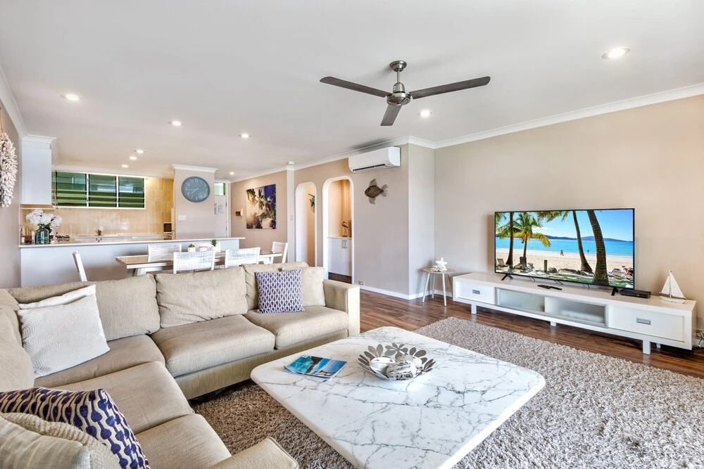 Lagoon 201 on Hamilton Island