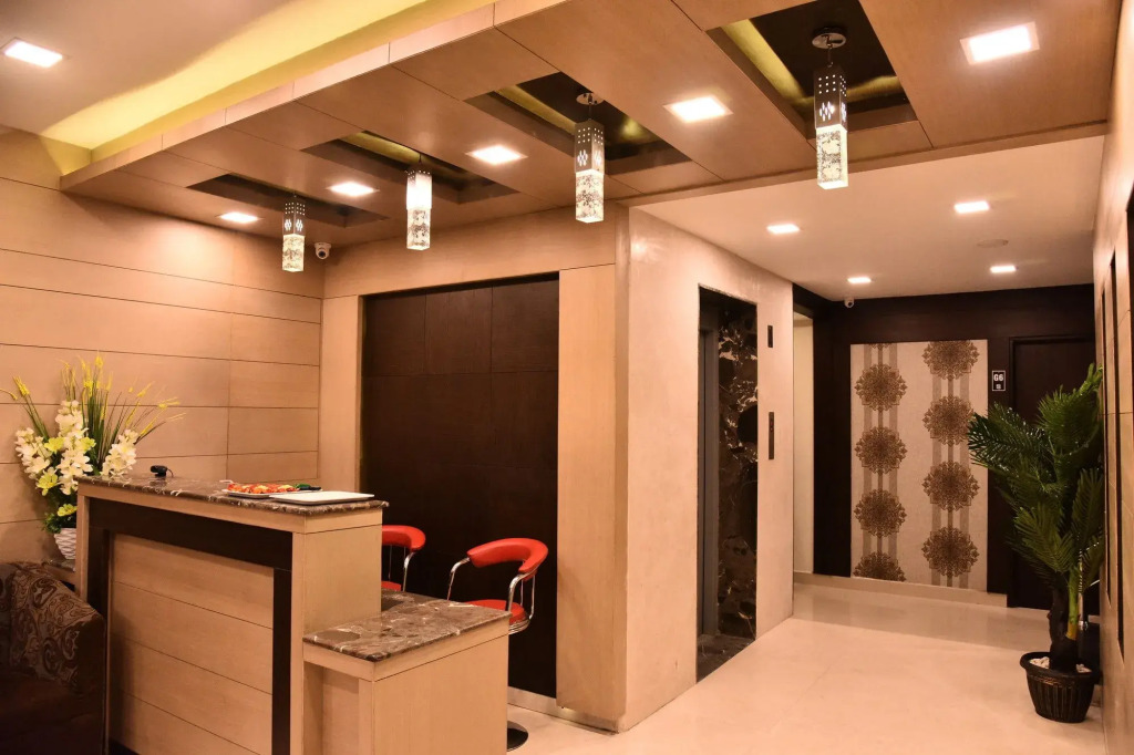Zaith Residency Near US Consulate and Apollo Hospitals