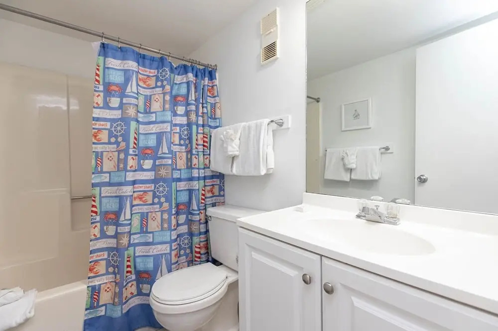 Island Winds West 671 2 Bedroom Condo