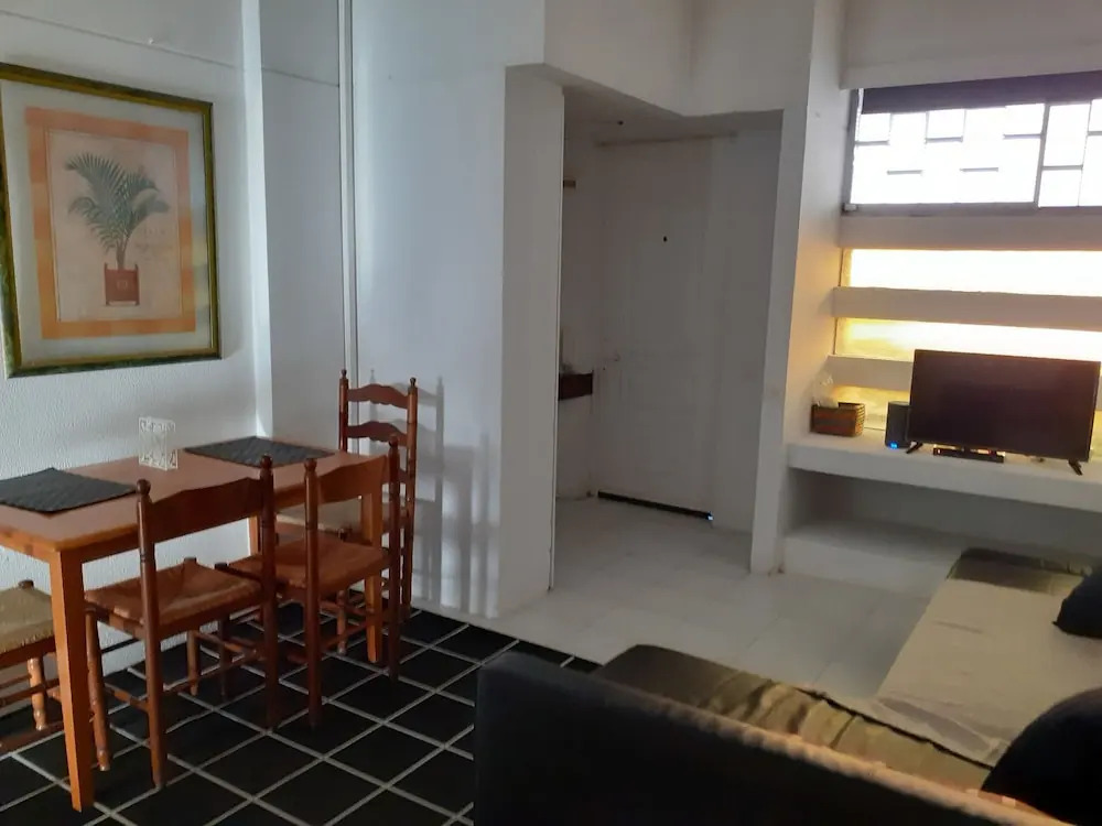Great Apartment with Zoo View