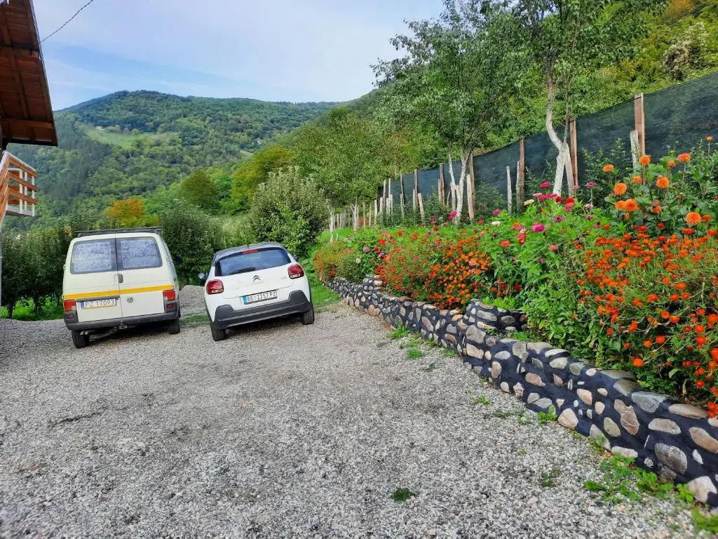 Smeštaj pored Drine