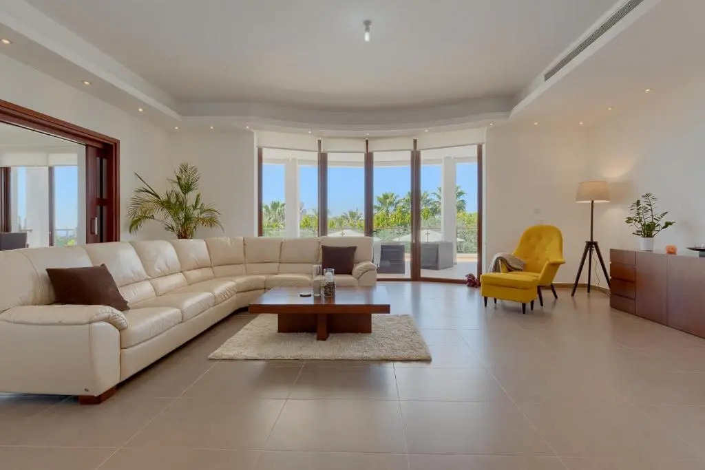 The Majestic Residence