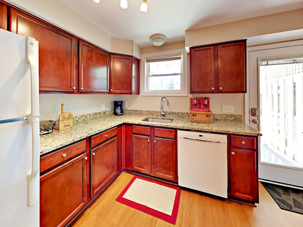East Bolton Duplex Unit A 2 Bedrooms 1 Bathroom Duplex