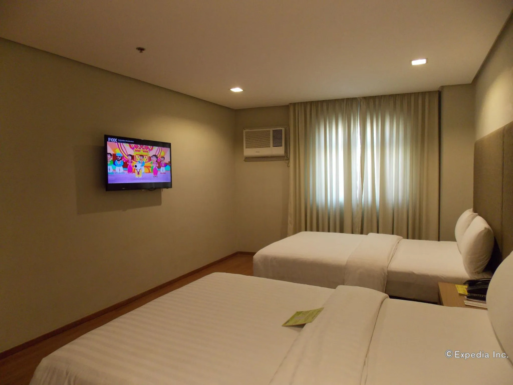 Madison Hotel PHL