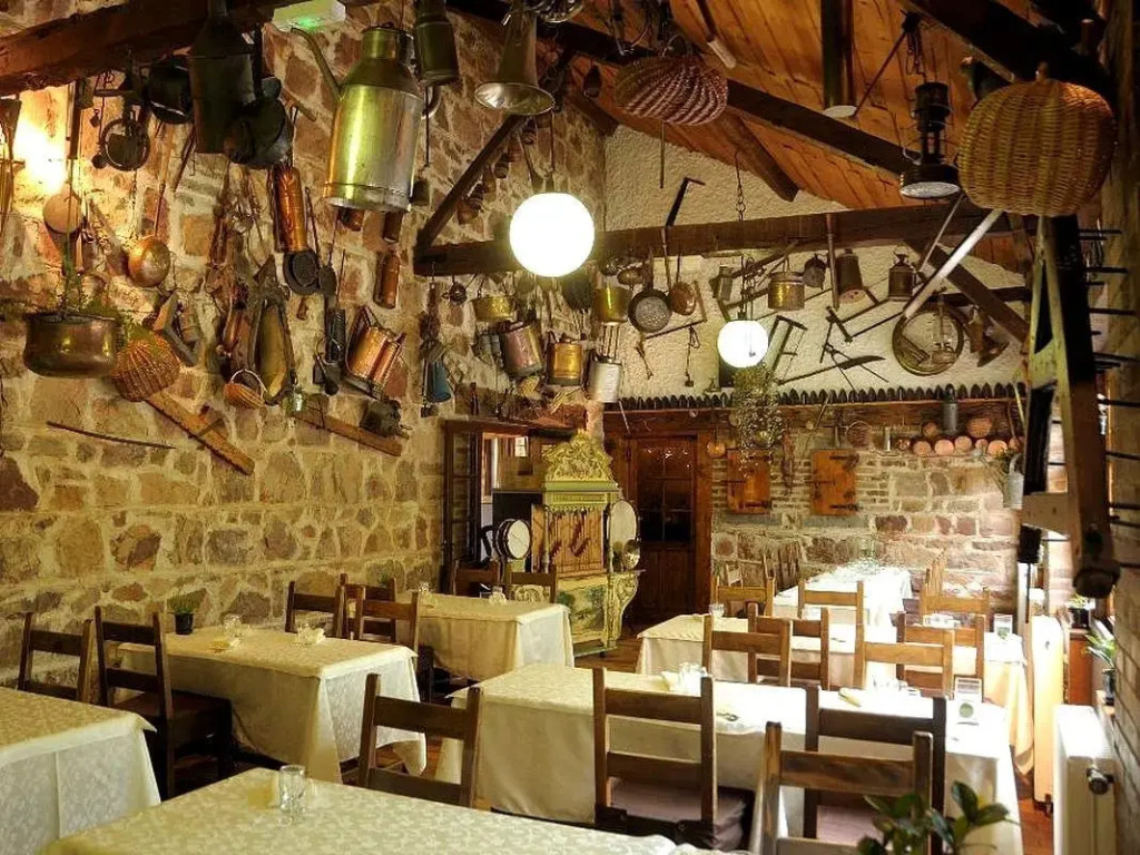 Logis Hôtel LE DAHU