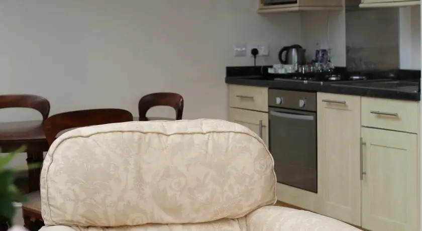 Brompton House - Garden Suite