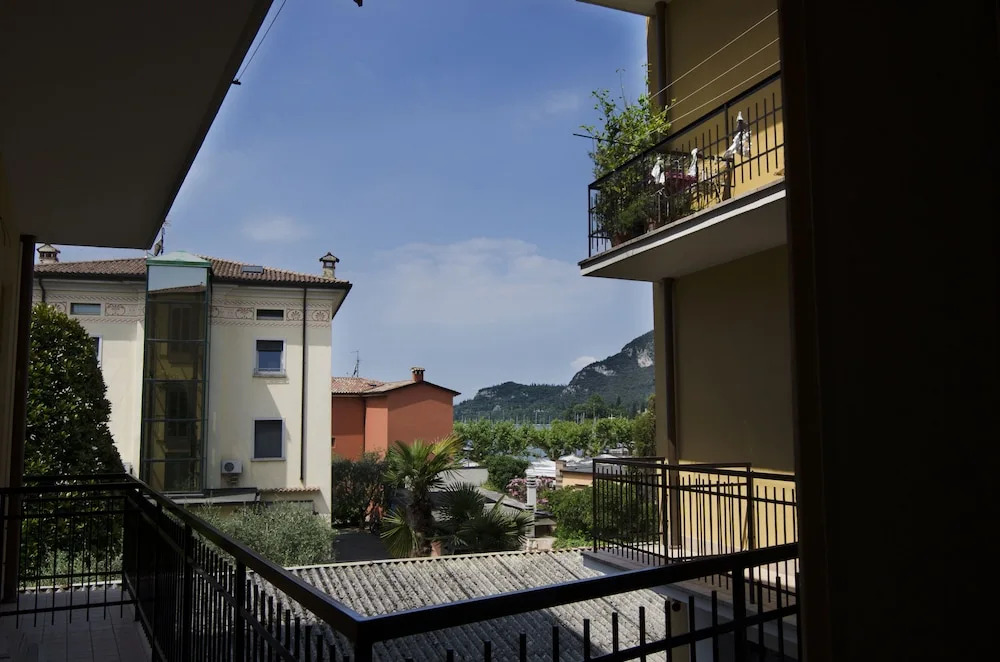 ApartmentsGarda - Residenza Antiche Mura