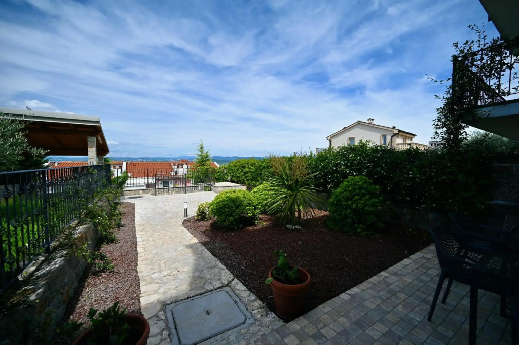 Sea Star Apartment