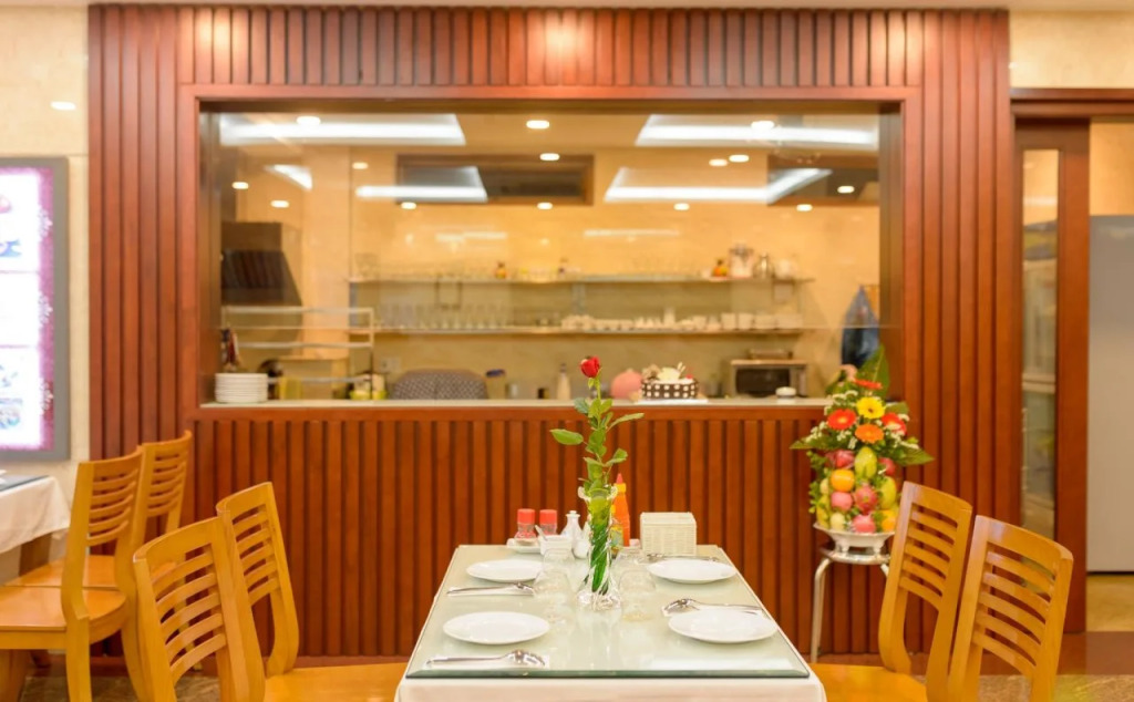 Iris Hotel Đà Nẵng