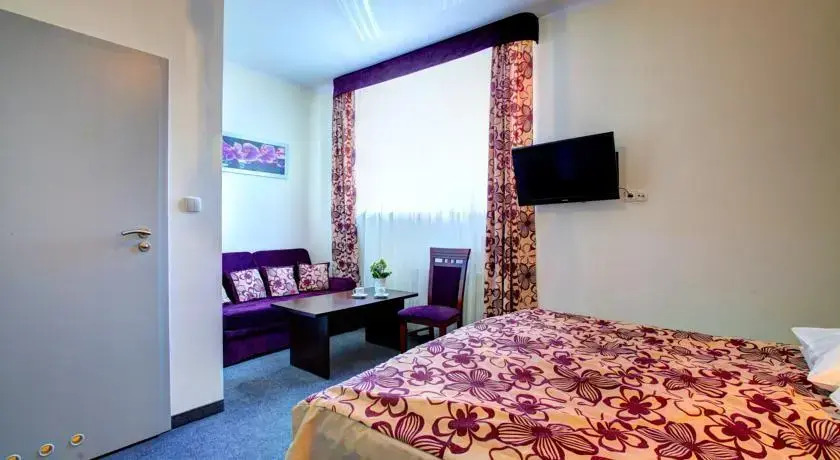 Hostel Evotel