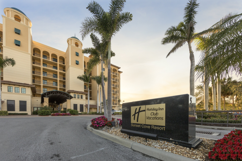 Holiday Inn Club Vacations Sunset Cove Resort