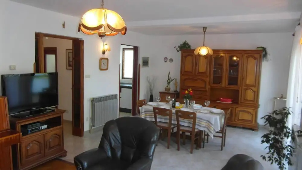 Apartments Ida, 100m from the beach