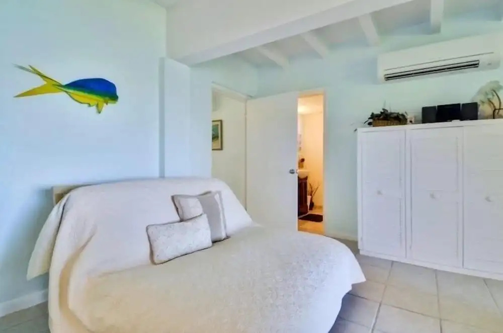 Waterfront Home With Beautiful Views 1 Bedroom Home by RedAwning