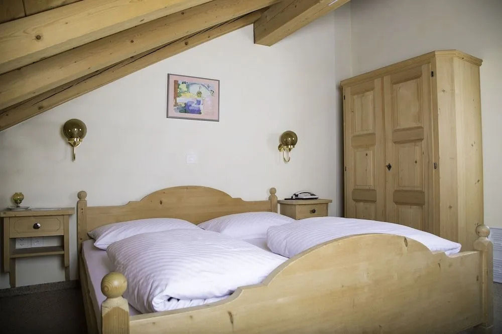 Casa Tödi Restaurant Hotel