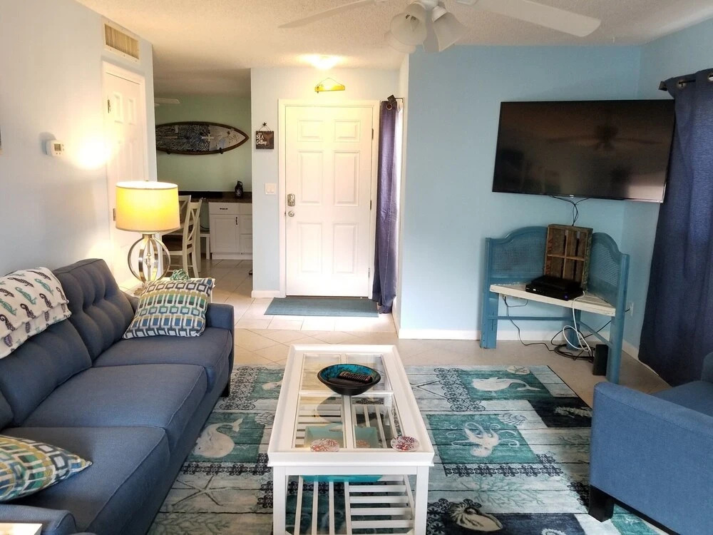 Quail Hollow A9-1D Condo