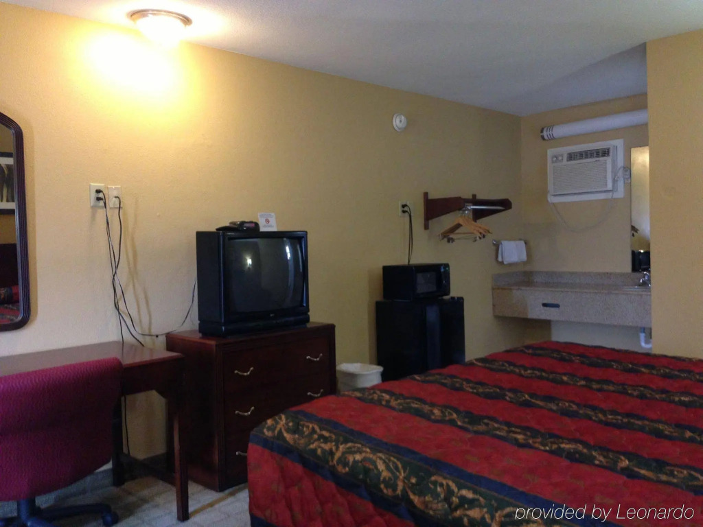 Kingsway Inn