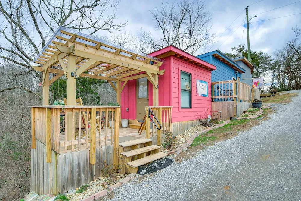 Sevierville Log Cabin W/ Hot Tub Near Dollywood!