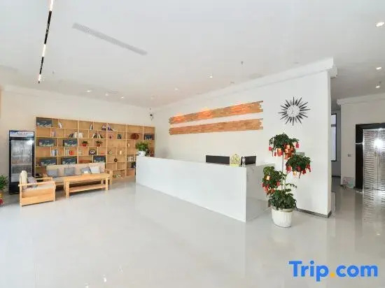 Yunqi Shanjie Homestay (Libo Xiaoqikong East Gate)