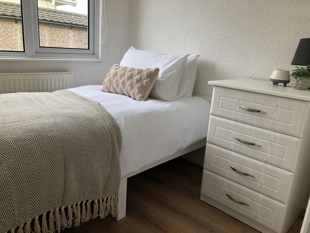 Newly Refurbished Stunning 4-bed Chalet nr Padstow