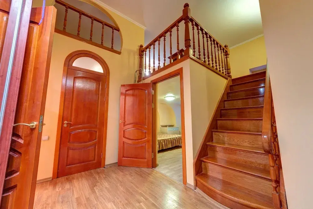 Elegant Apartment on Saksagans'kogo street