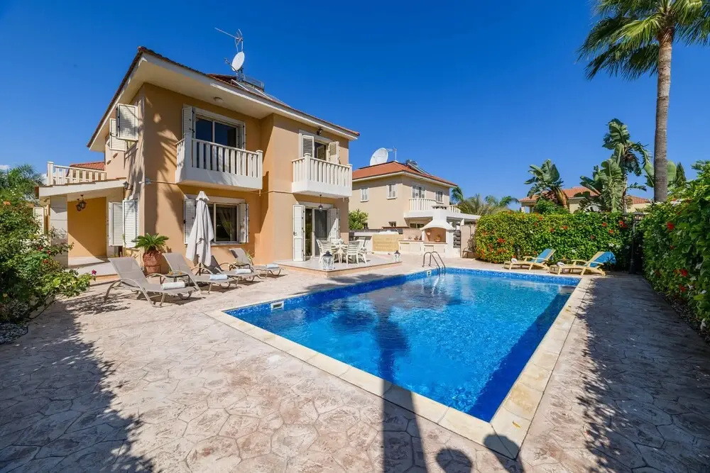 Villa Larnaca