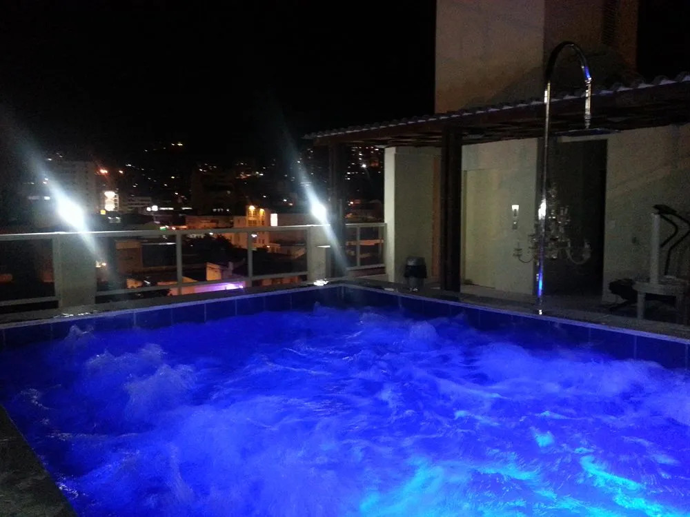 Hotel Six Avenue