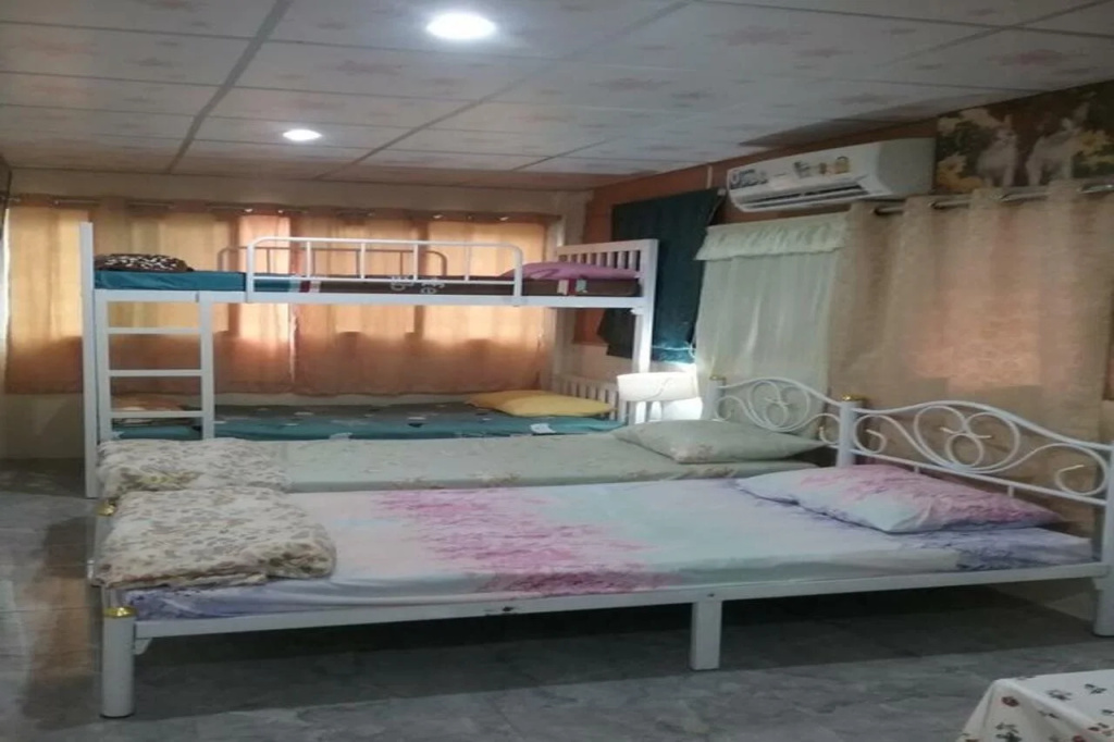 Danee Hostel