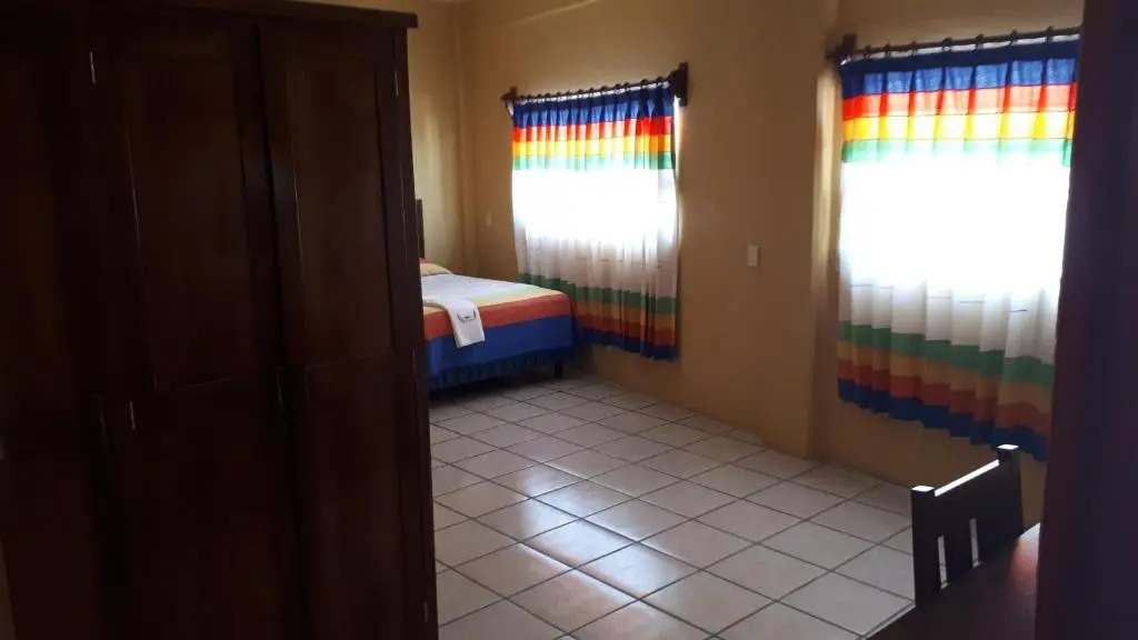 Hotel Alebrijes