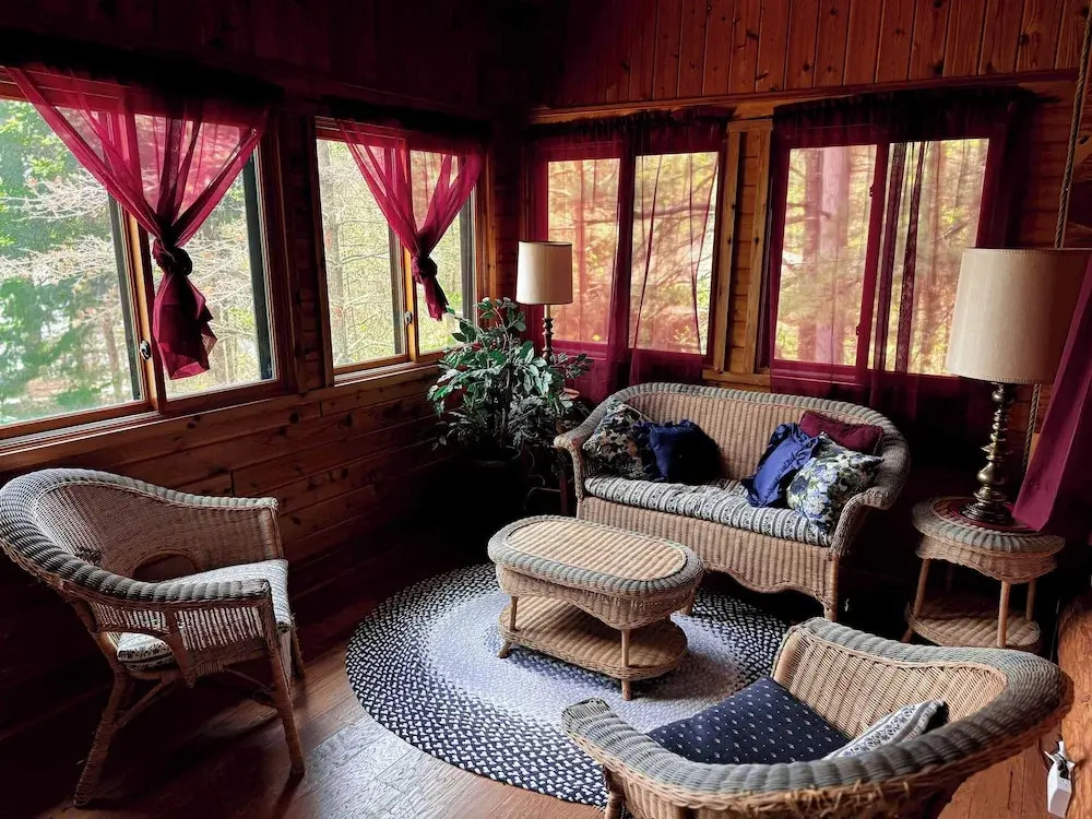 Katherine Lake Lodge