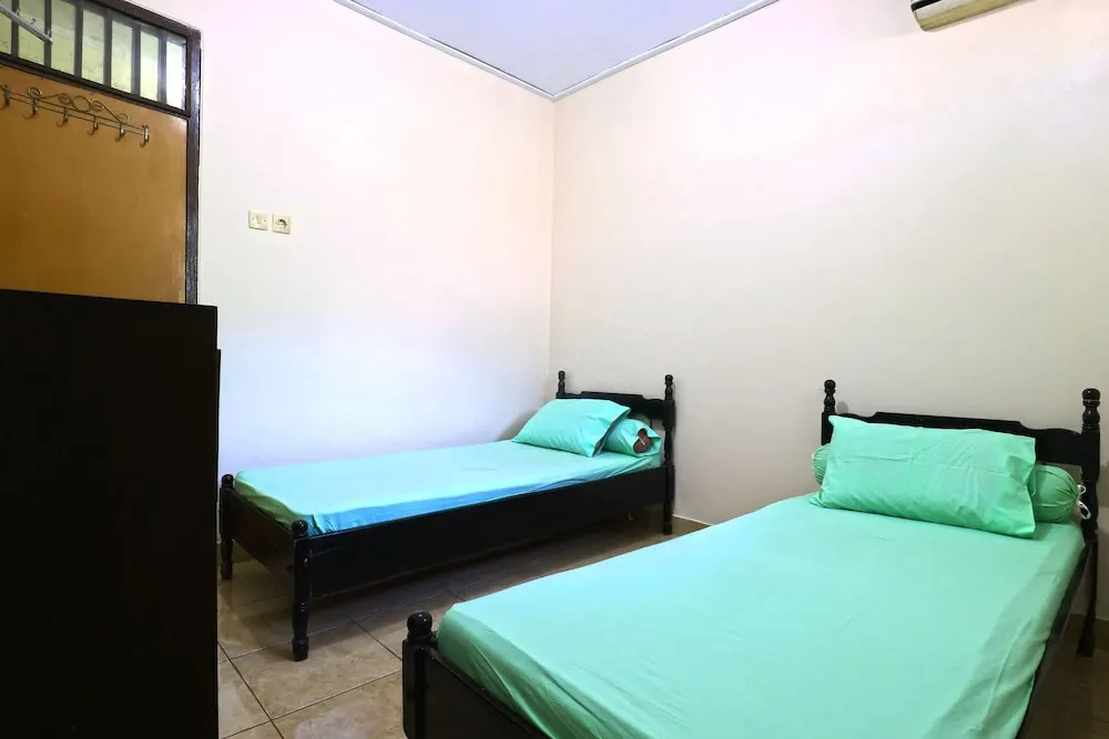 Danysa Guest House