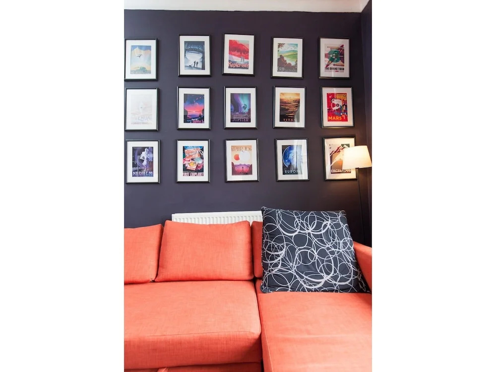 Stylish 1BR Tenement in City Centre for 4