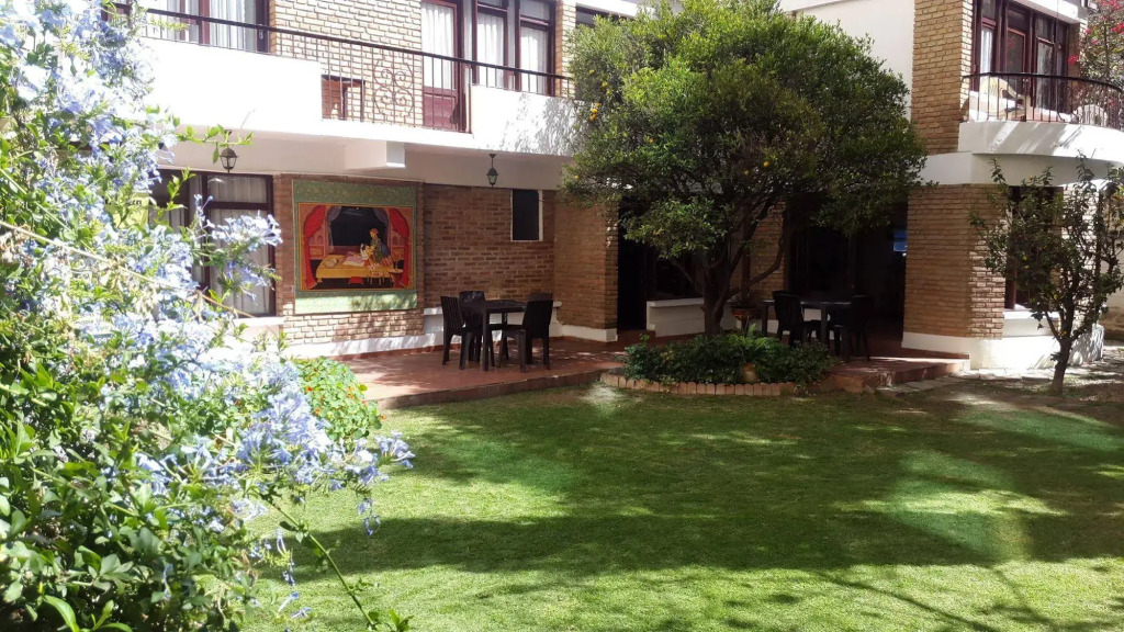 El Jardin Suites and Guest House