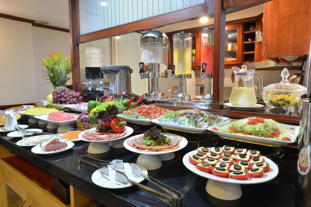 Blue Ha Noi Inn Legend Hotel
