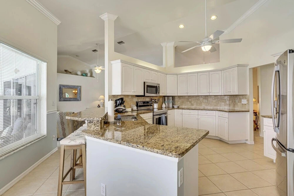 Spectacular Views! Largest Canal in NW Cape Coral