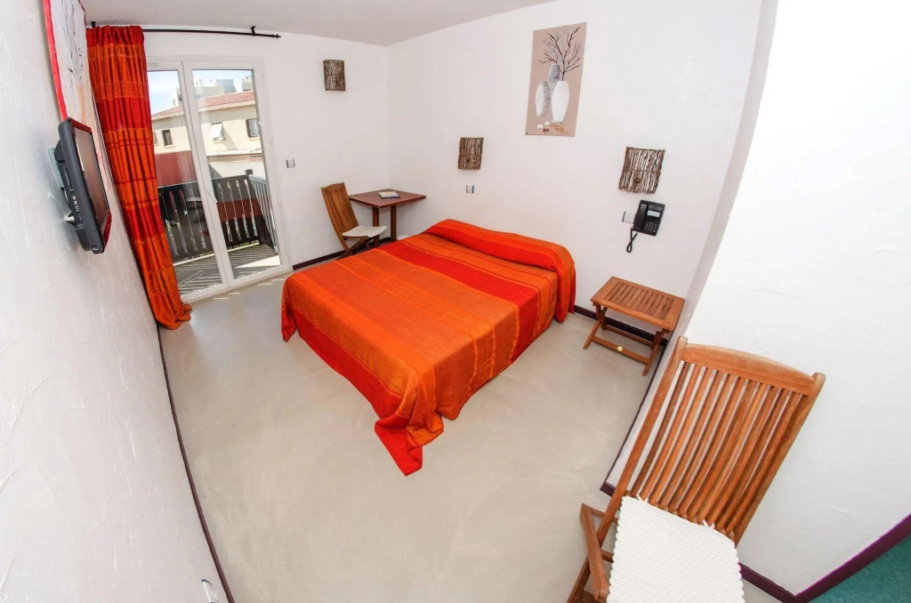 Logis Hotel De La Clape