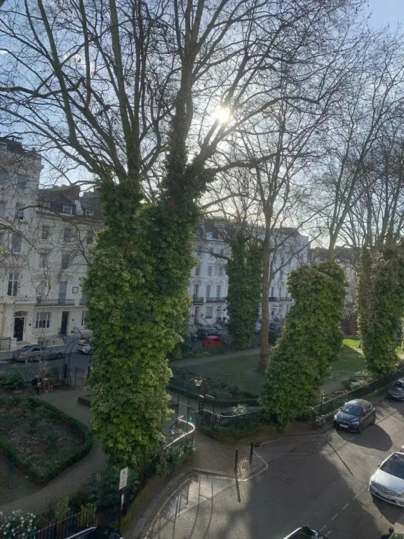 Tonys House Hotel