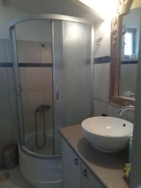 Simple Stay Vari s House II