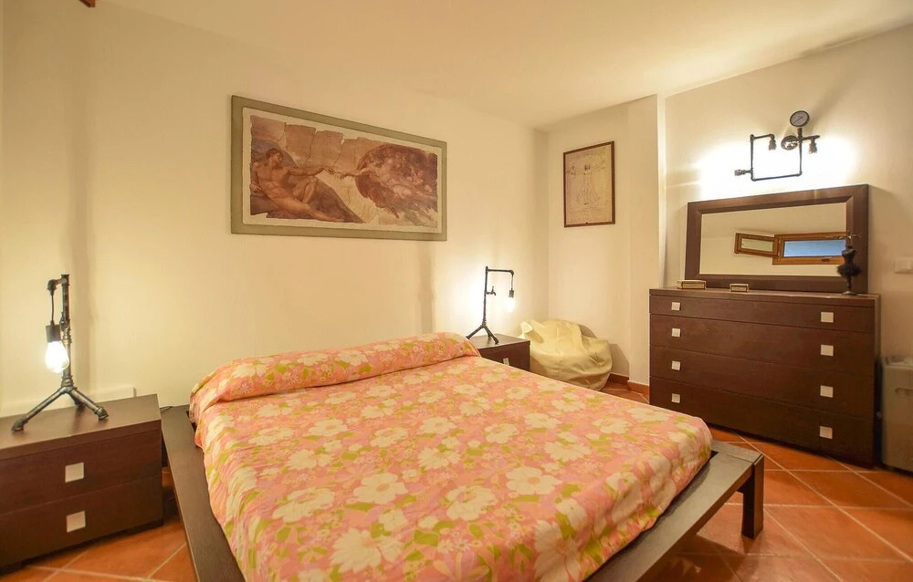 Gorgeous Home In Massarosa With Wifi