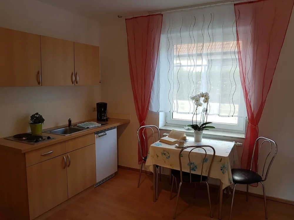 Simplistic Apartment in Kühlungsborn near Sea Beach