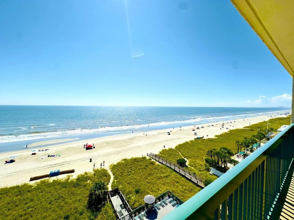 Ashworth 803 3 Bedroom Condo by RedAwning, North Myrtle Beach