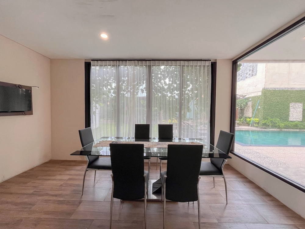 Spacious And Homey 3Br At Villa Casa De Uli