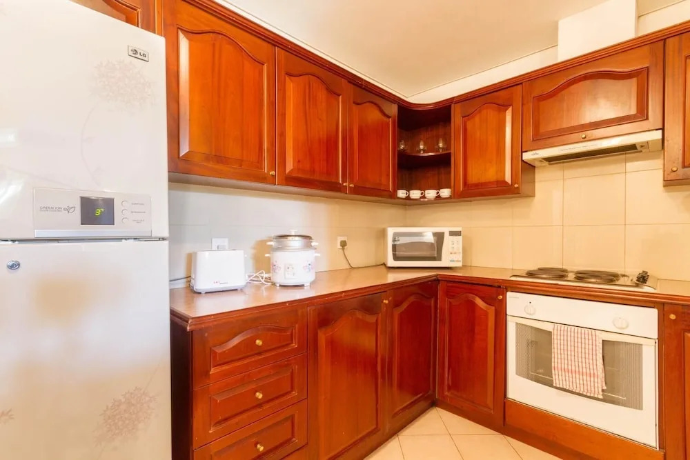 Crescatcity Apartments