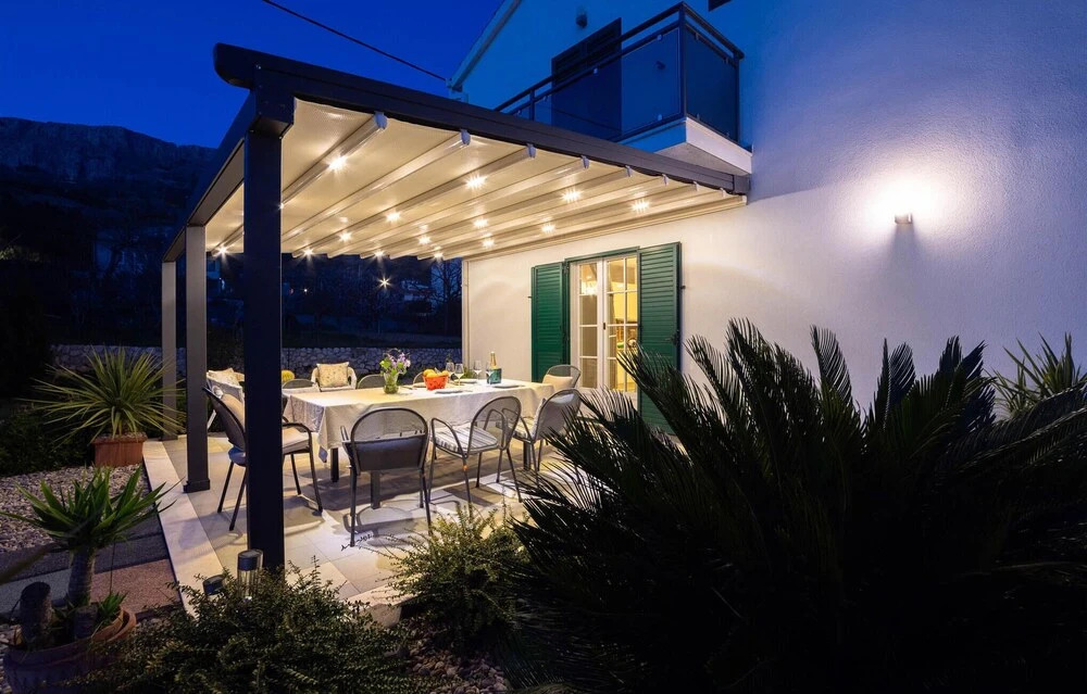 Stunning Home in Orij With Wifi and 4 Bedrooms